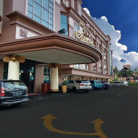 Olympic Hotel Dżakarta Zewnętrze zdjęcie