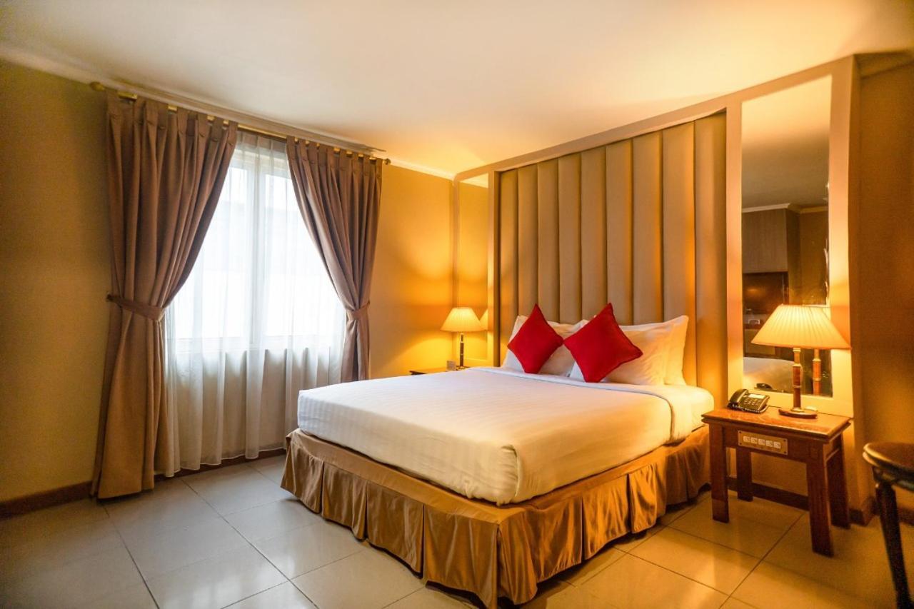 Olympic Hotel Dżakarta Zewnętrze zdjęcie