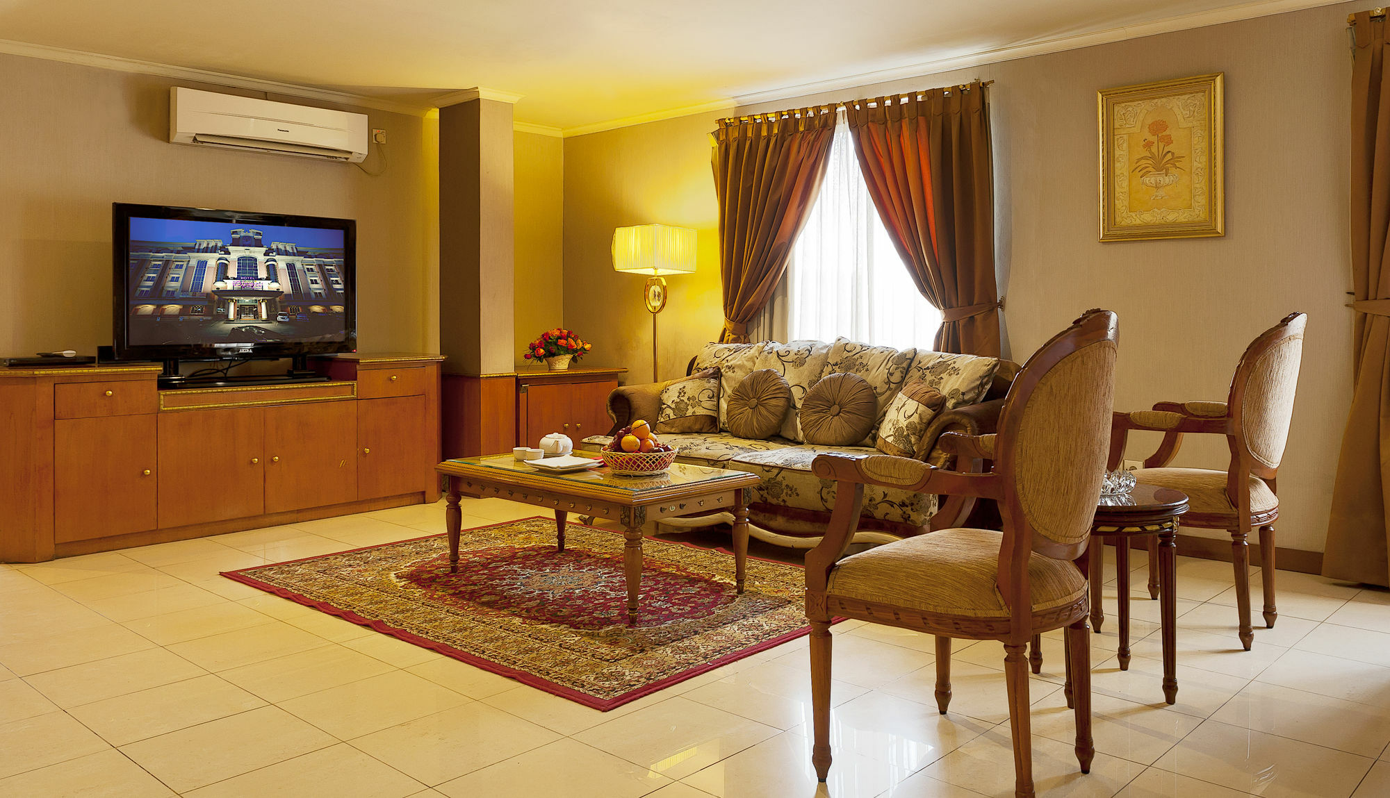 Olympic Hotel Dżakarta Zewnętrze zdjęcie