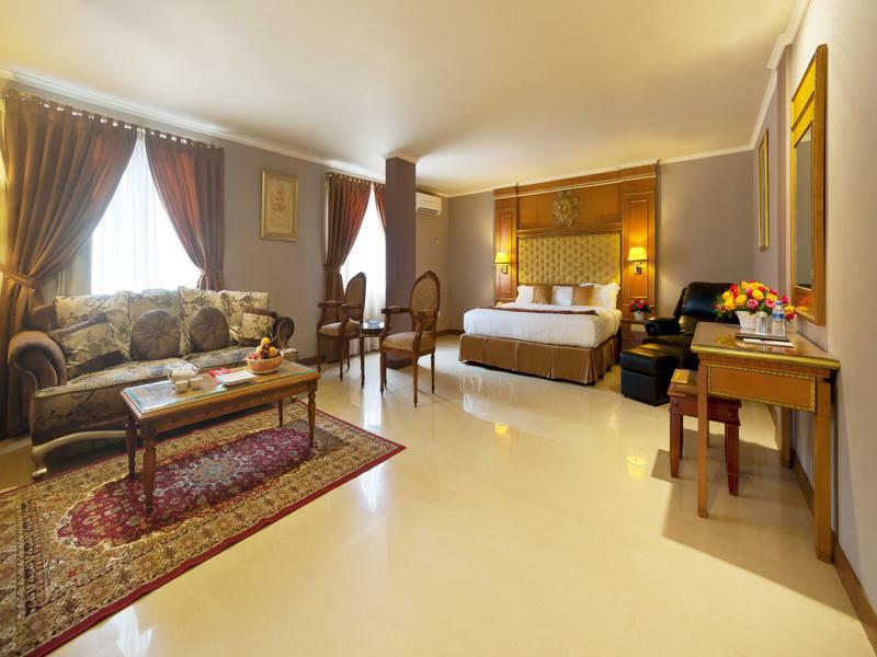 Olympic Hotel Dżakarta Zewnętrze zdjęcie